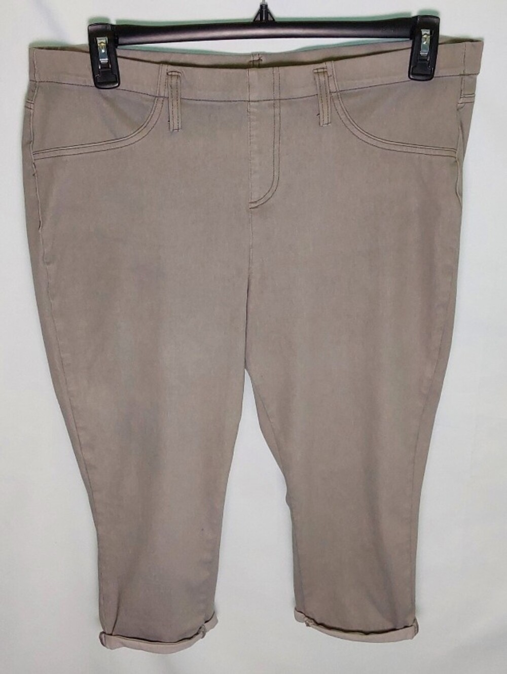 Terra & Sky Light Gray Cropped Jeans